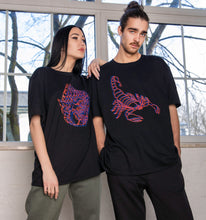 Load image into Gallery viewer, 3D Scorpion - Black Tee
